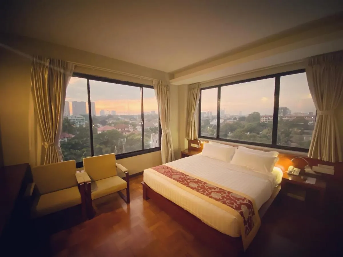 My Dream Hotel contacts